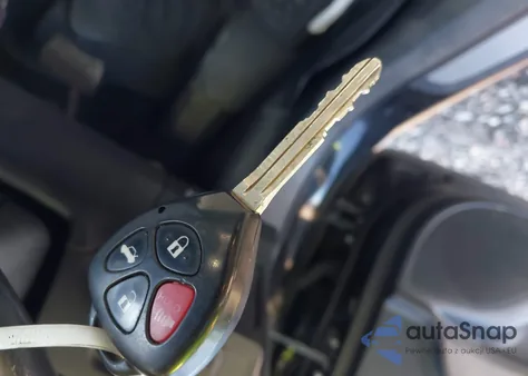 2010 Toyota Corolla Xrs from USA, damaged, VIN 2T1BE4EE7AC035115